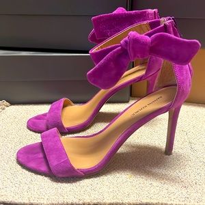 Purple Banana Republic heels! Perfect to spice up a summer dress!